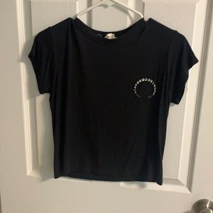 black tee